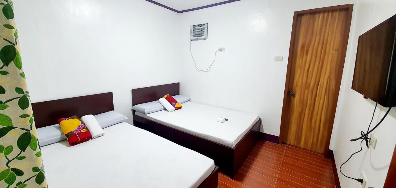 Sj Pabua Travellers Inn Mambajao Exteriér fotografie